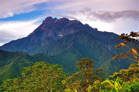 Climbing MOUNT KINABALU  3rd Highest Island Peak In the WORLD  Borneo Malaysia